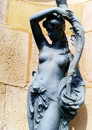 1044.  Bronze Beauty, Curraghmore House