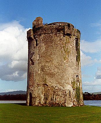 1091.  Rocketts' Castle - circa 1212